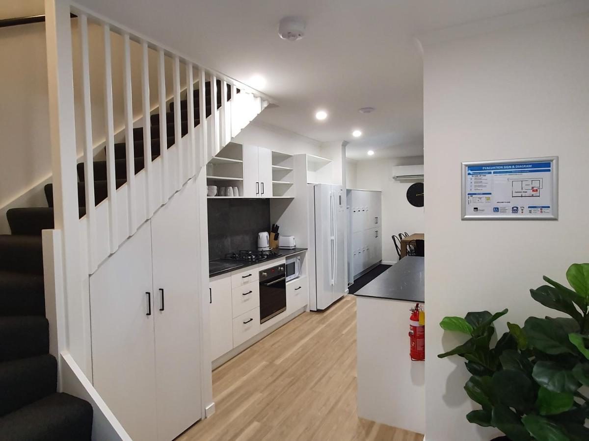 Hostel Mihaven Shared Living - Martyn St Cairns Exterior foto