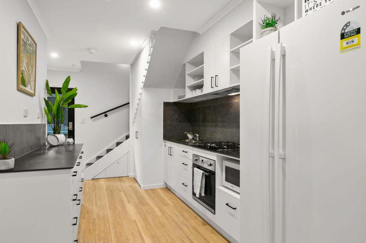 Hostel Mihaven Shared Living - Martyn St Cairns Exterior foto